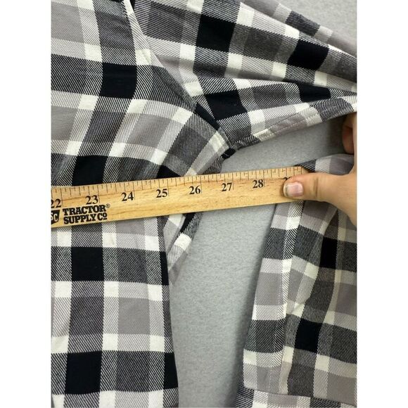 L.L. Bean Men Black Gray Plaid Slightly Fitted Button Down Flannel Shirt Size XL - Picture 5 of 7